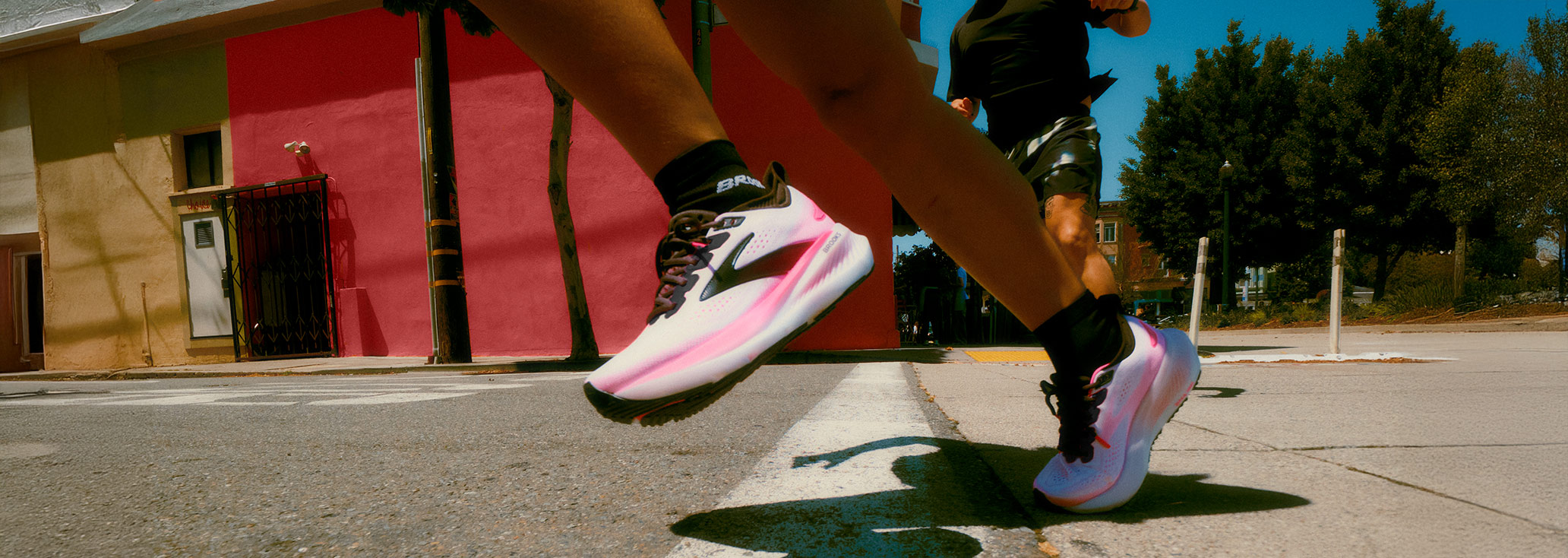 BROOKS GLYCERIN 23 - Softness That Goes The Distance