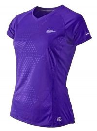 Nike Shirt k/m Embossed paars dames