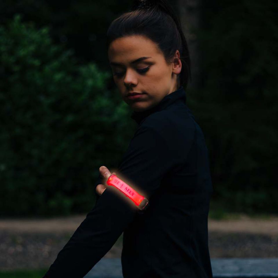 Bee-Safe armband LED reflectie rood (foto 4)