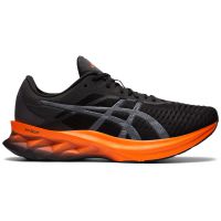 Asics Novablast Heren (foto 1)