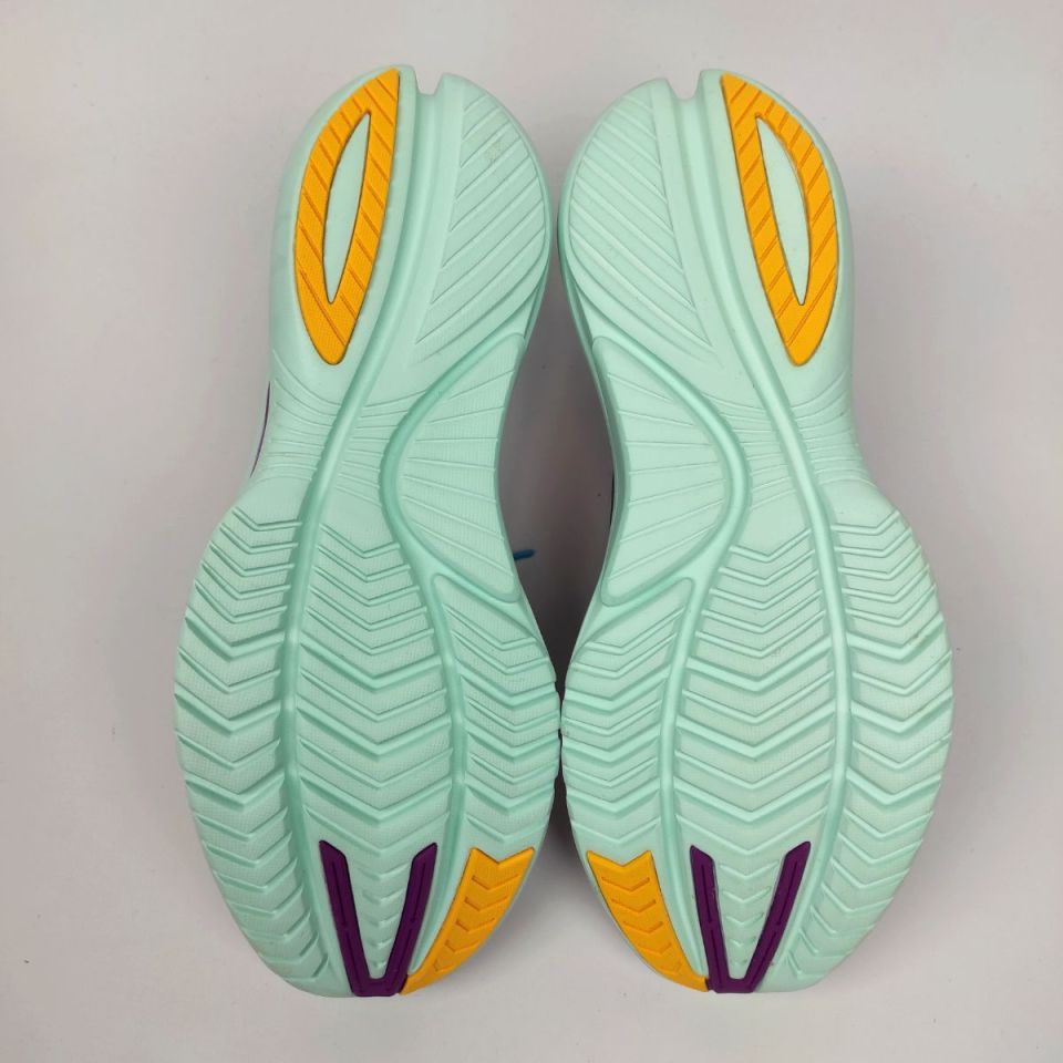 mt.40 - tweede kans hardloopschoenen (foto 2)