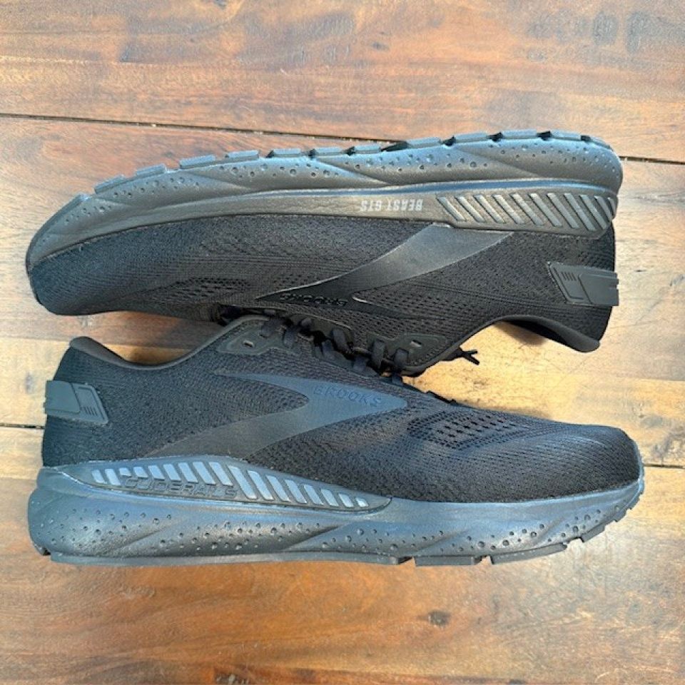 Brooks 2ekans/110425 1D 020 (foto 3)