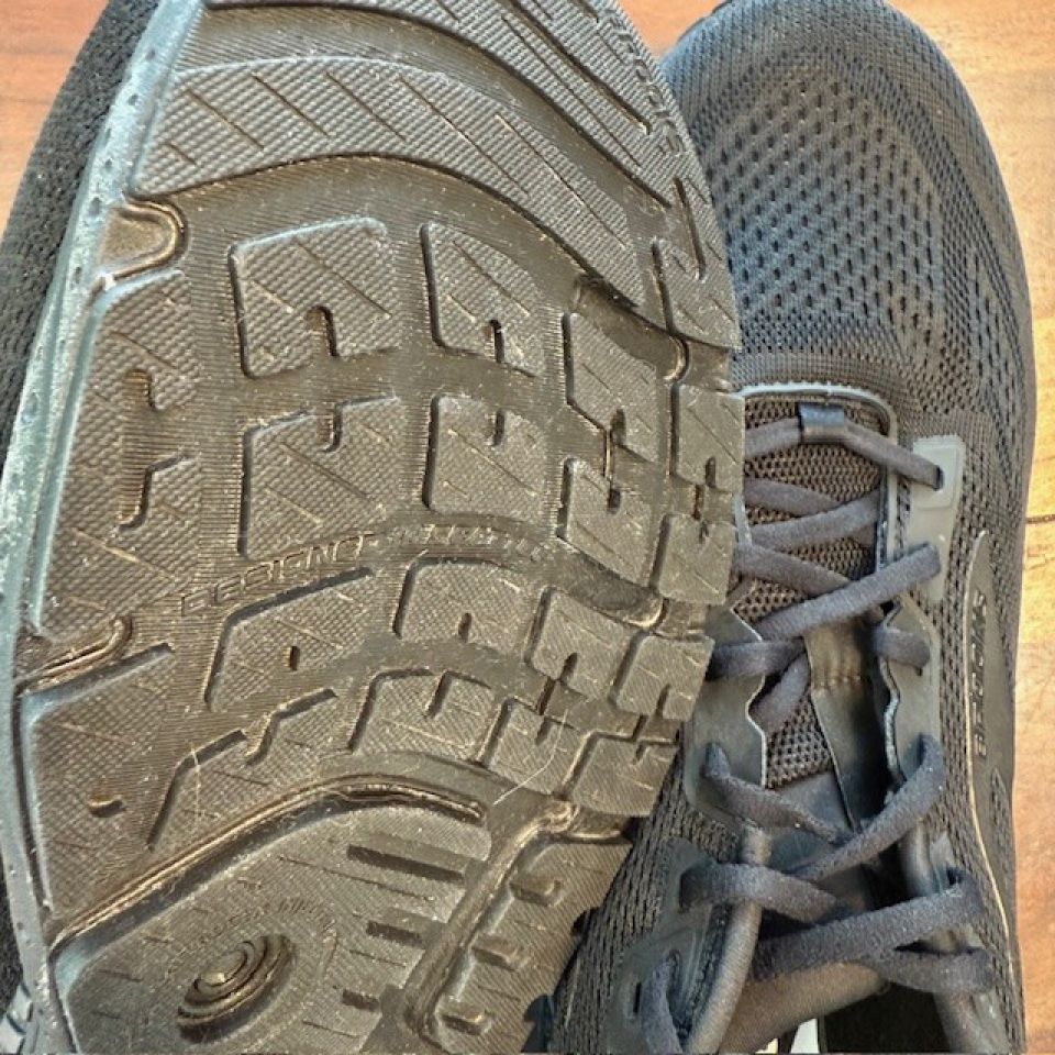 Brooks Beast GTS 24 Heren (foto 4)