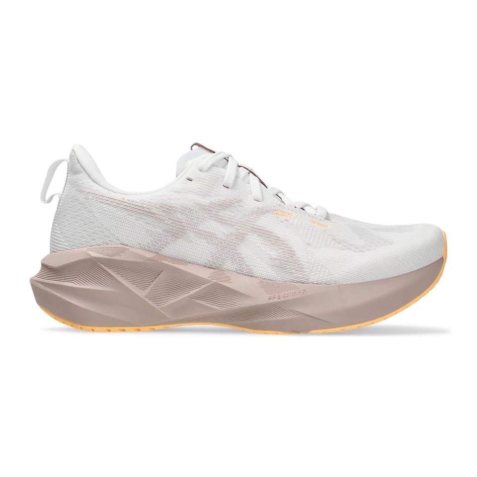 Asics Novablast 5 Dames (foto 1)