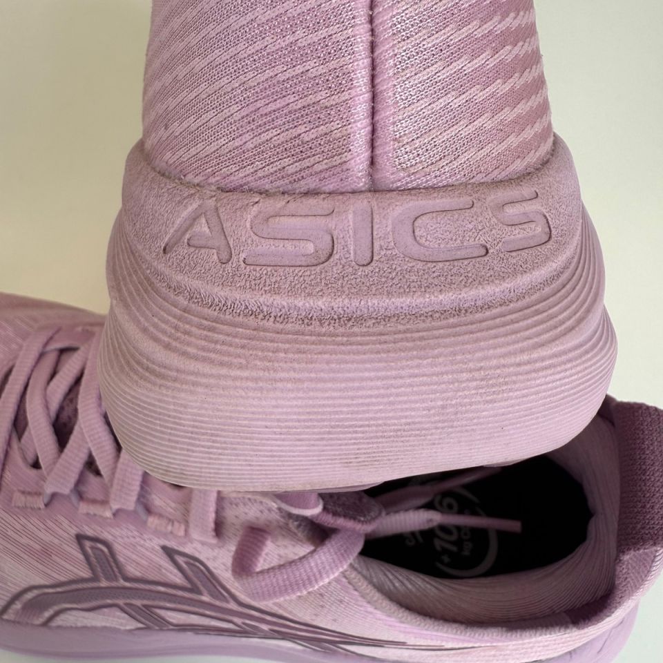 Asics Gel Nimbus 27 Dames (foto 4)