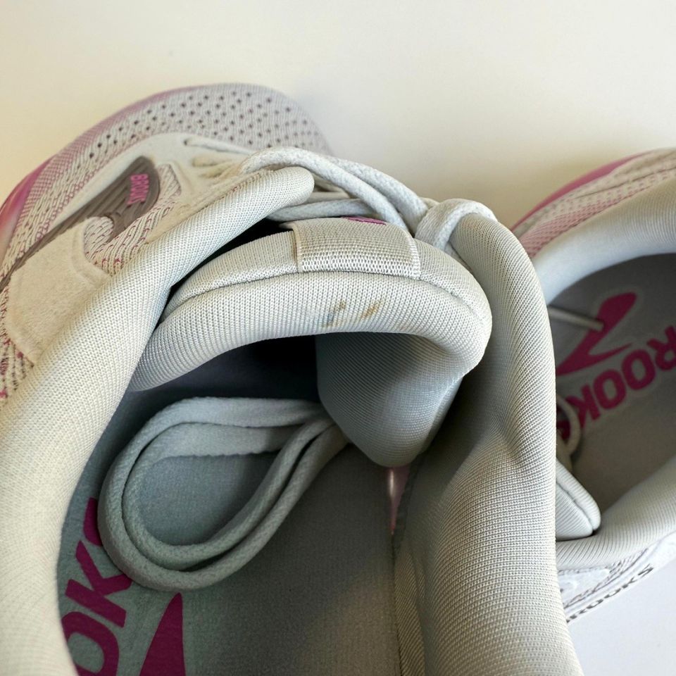 Brooks Adrenaline GTS 24 Dames (foto 4)