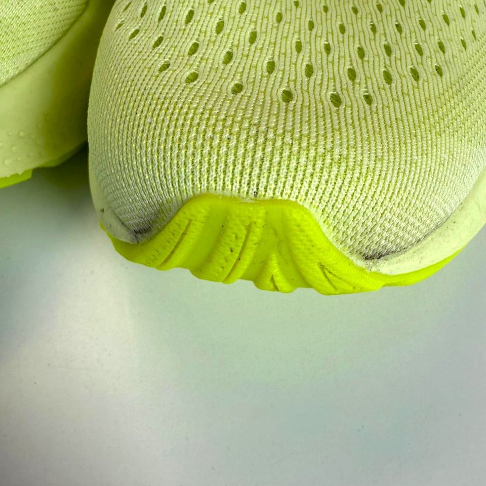 Brooks Adrenaline GTS 24 Glow in the Dark Heren (foto 4)