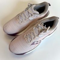 2e kans toplevel neutrale hardloopschoen (42 EU / 10 US) (foto 2)