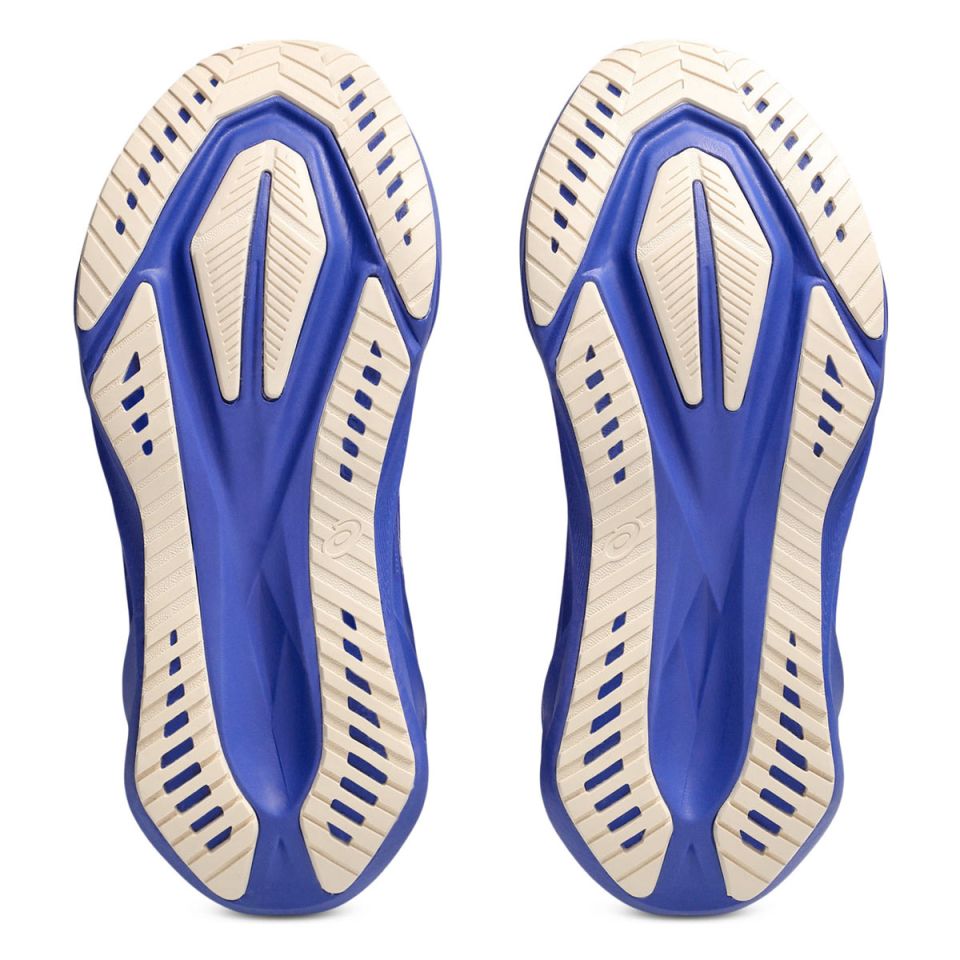 Asics Novablast 5 Dames (foto 4)