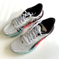 2e kans neutrale hardloopschoenen (EU 39 / US 8.5) (foto 2)