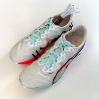2e kans wedstrijdschoenen (42,5 EU / 9.5 US) (foto 2)