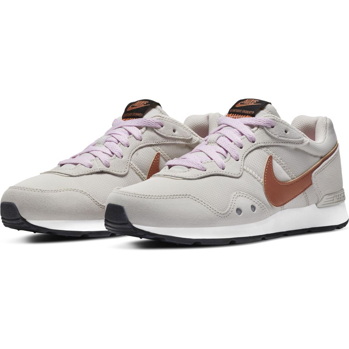 women's shoe nike venture runner